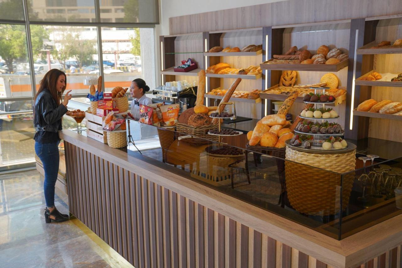 Ramada Encore By Wyndham Kuwait Downtown Kuwait City Exterior photo